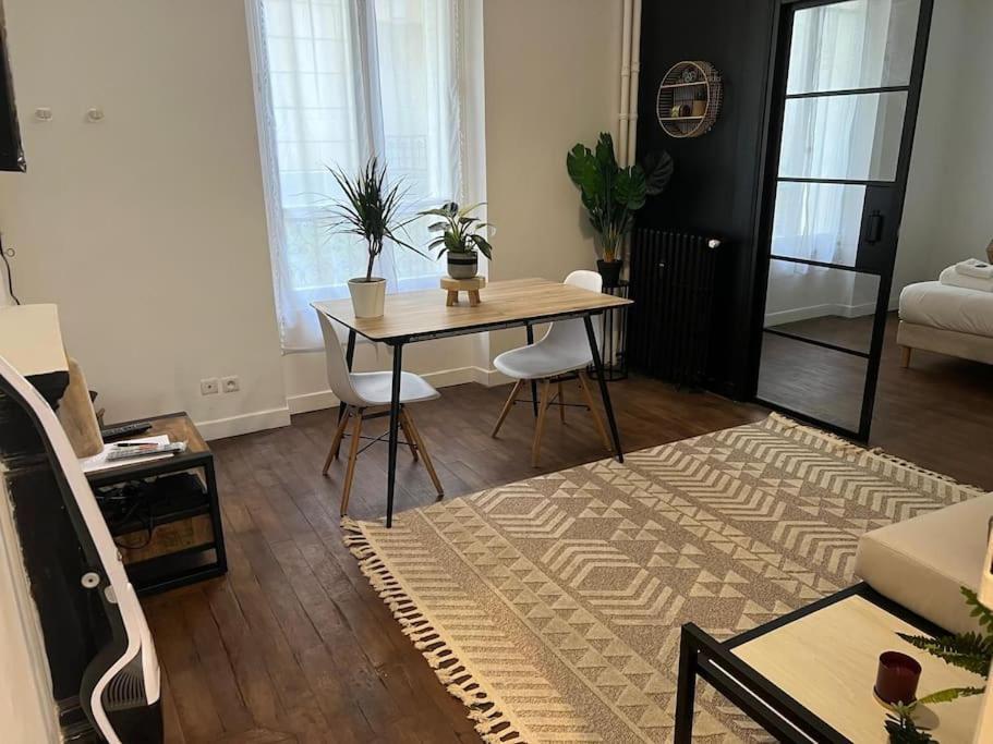 Appartement Magnifique Paris 18 Zewnętrze zdjęcie