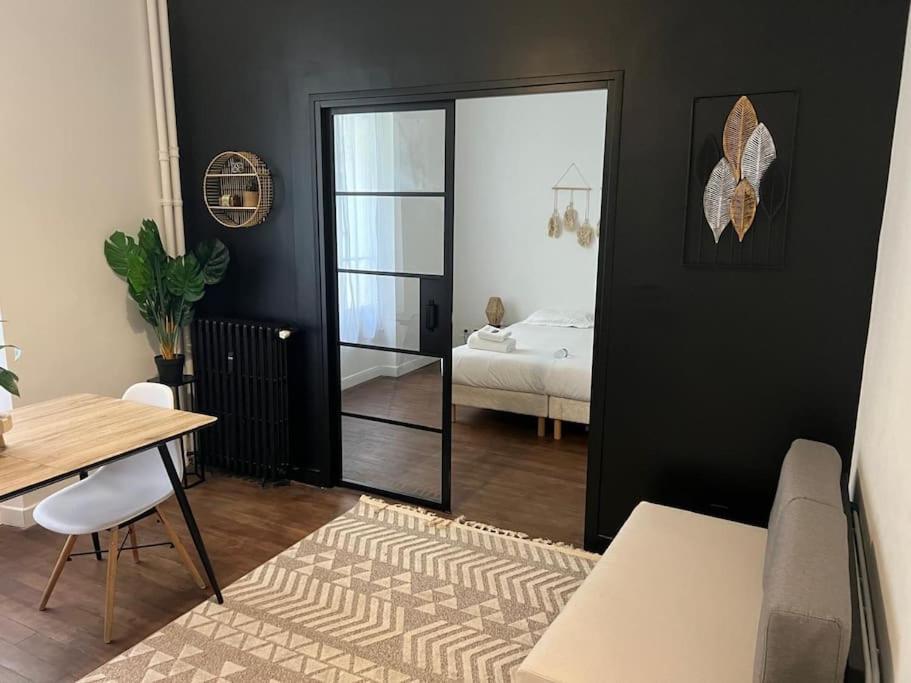 Appartement Magnifique Paris 18 Zewnętrze zdjęcie