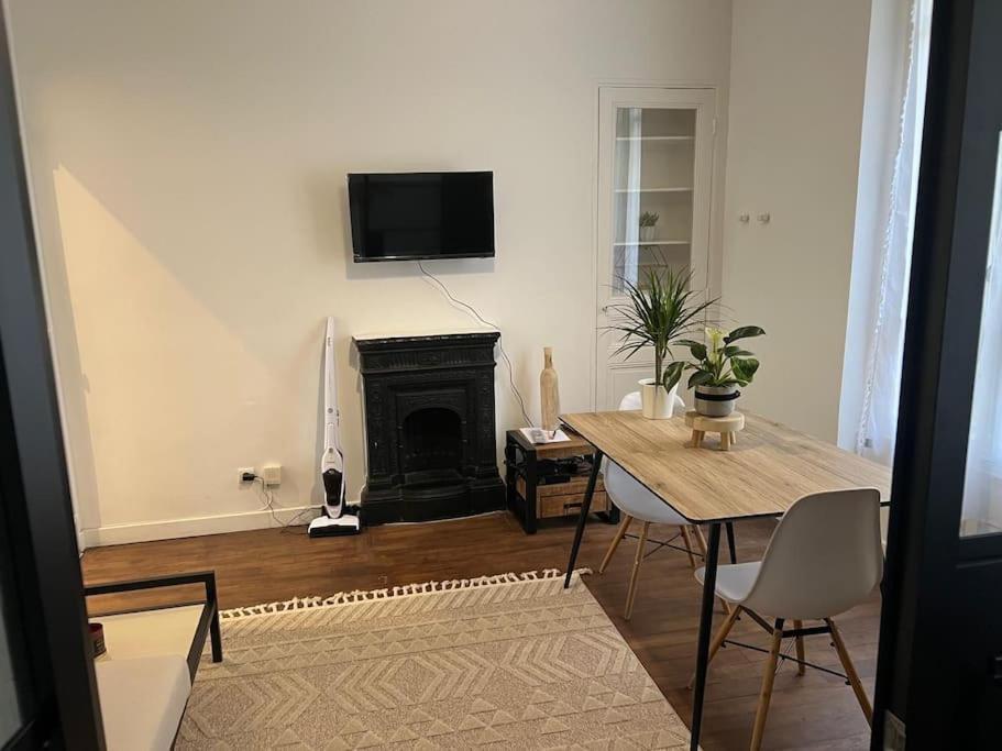 Appartement Magnifique Paris 18 Zewnętrze zdjęcie